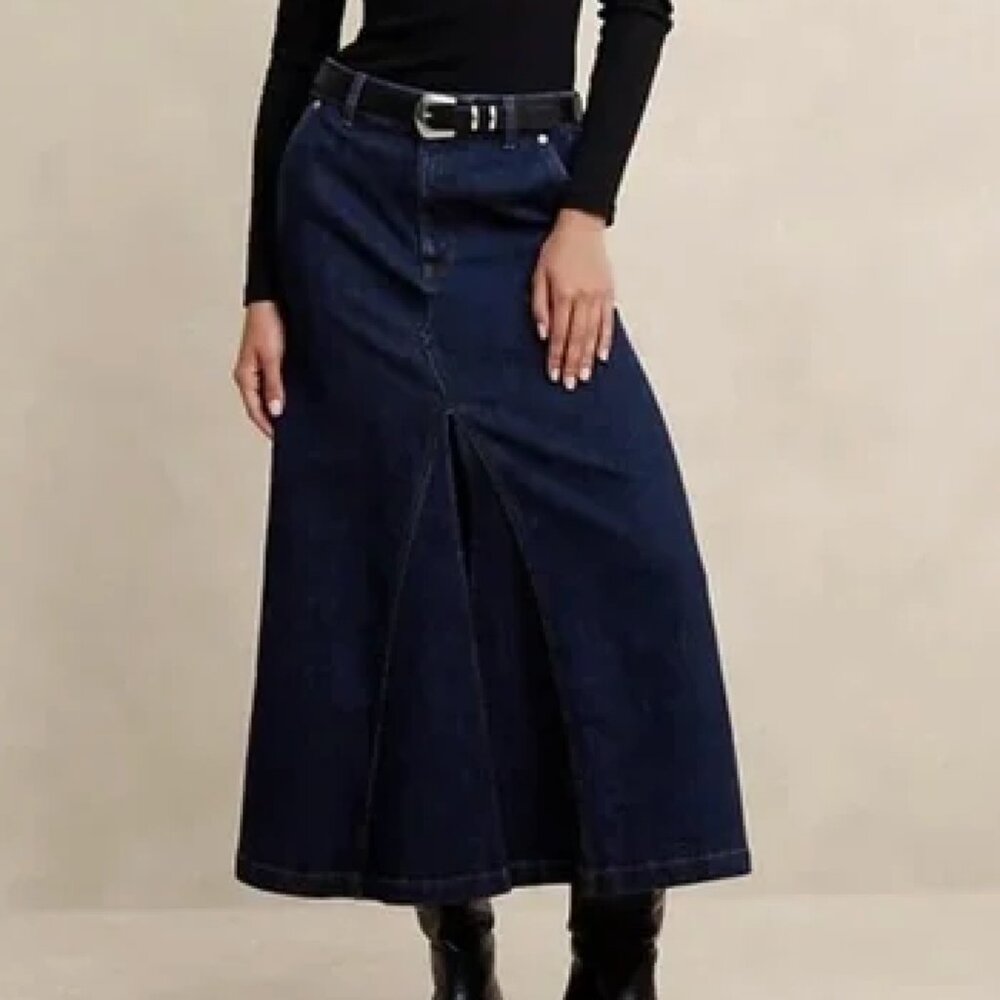 Banana Republic Dark Denim Skirt